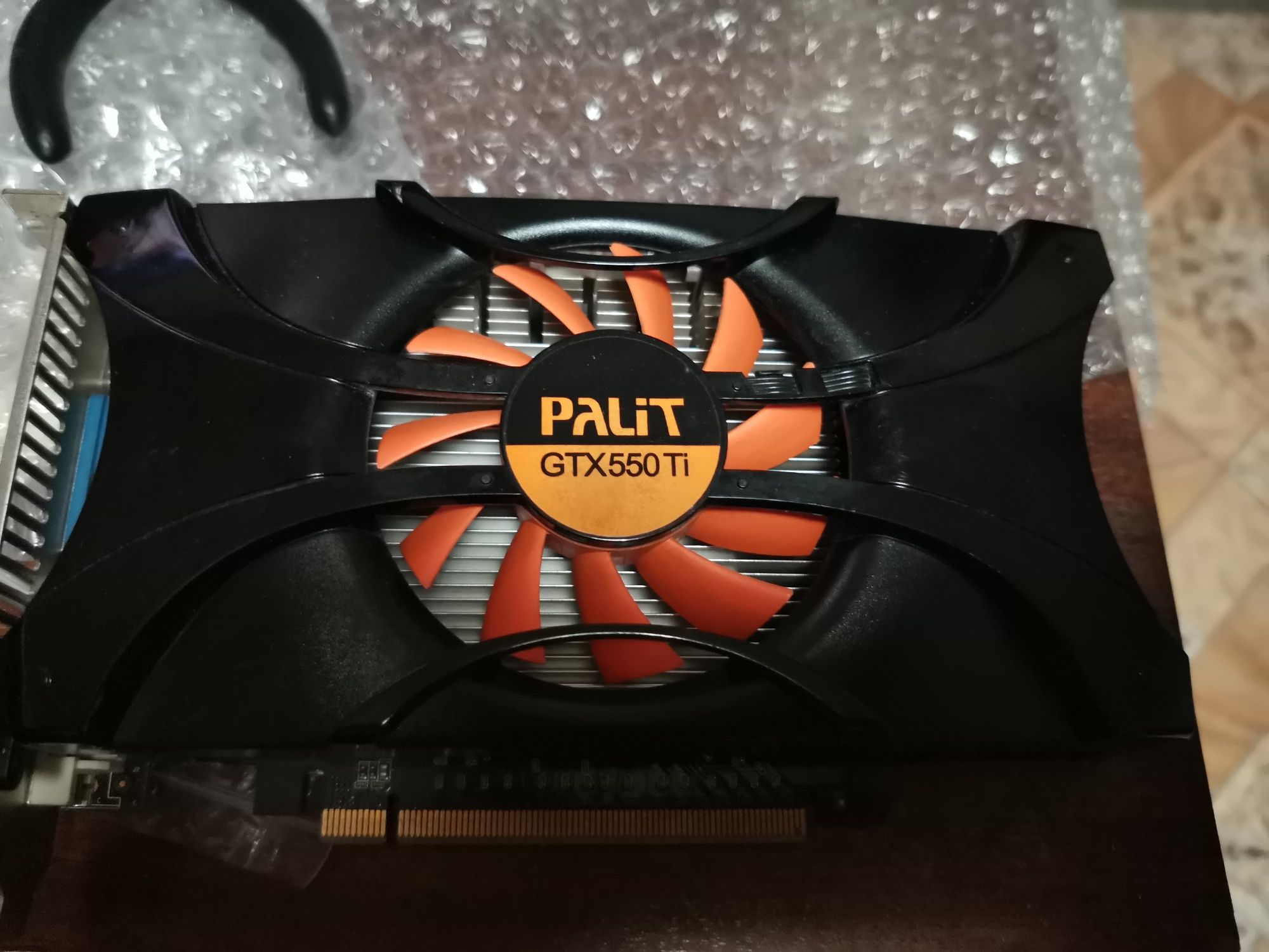 Відеокарта Palit GTX550Ti