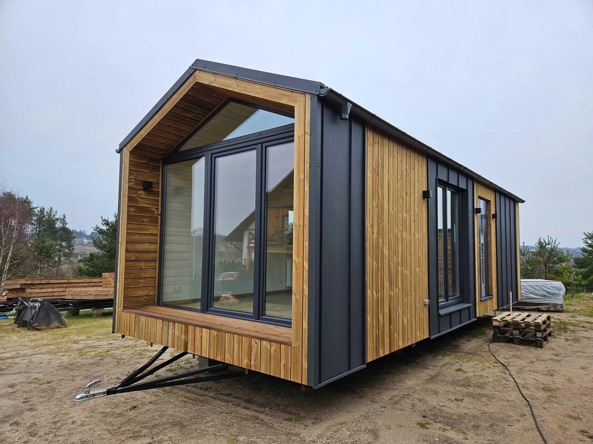 Całoroczny domek drewniany, mobilny 10 m x 3,5 m