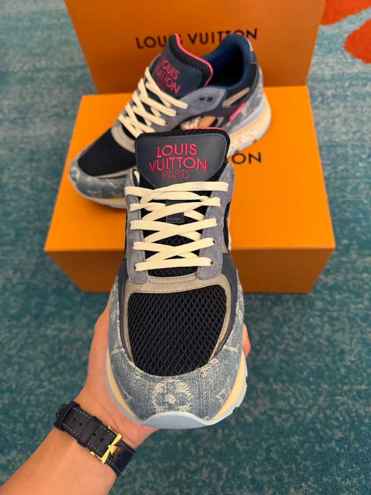 LOUIS VUITTON Run Away sapato casual, cor jeans, tamanho personalizado