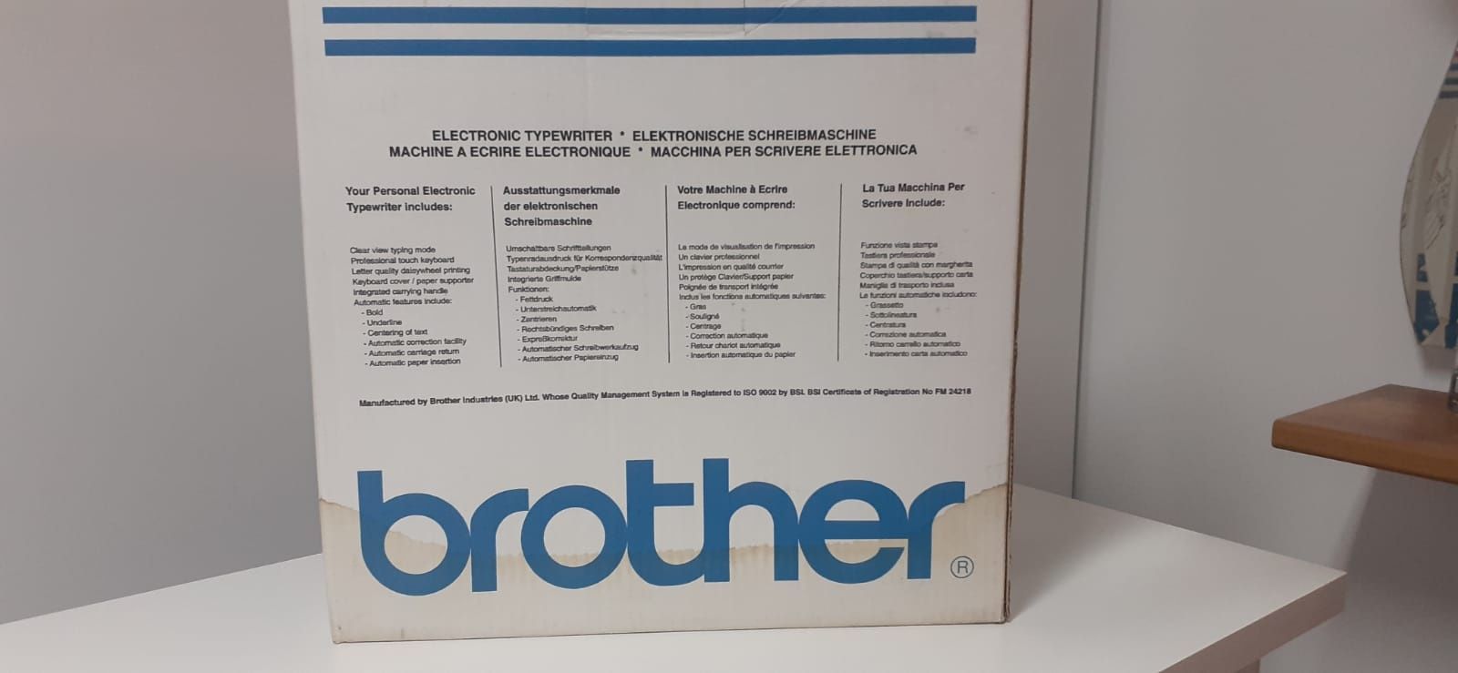 Máquina de escrever electrónica brother ax 310