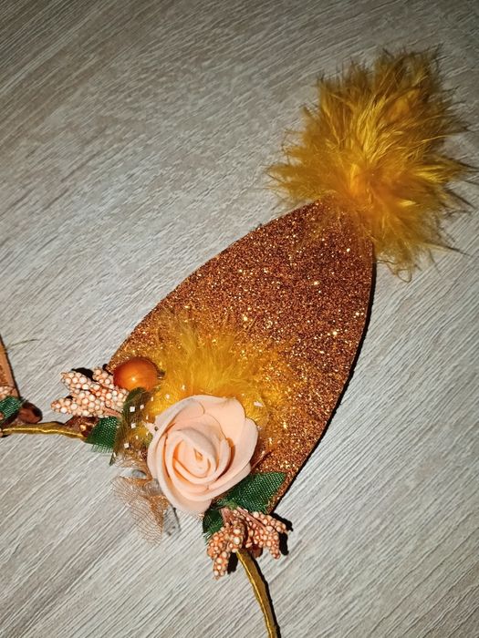 Обруч мандаринки та білочки