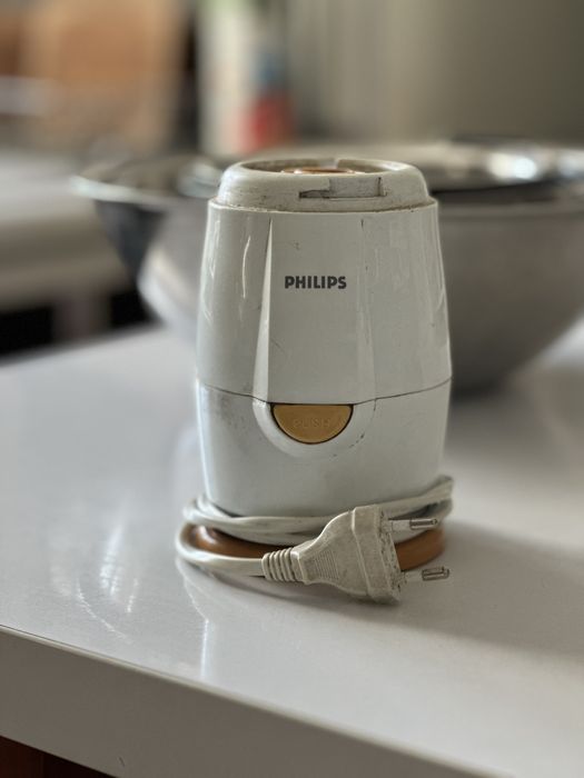 Блендер phillips HR2860 без чаши
