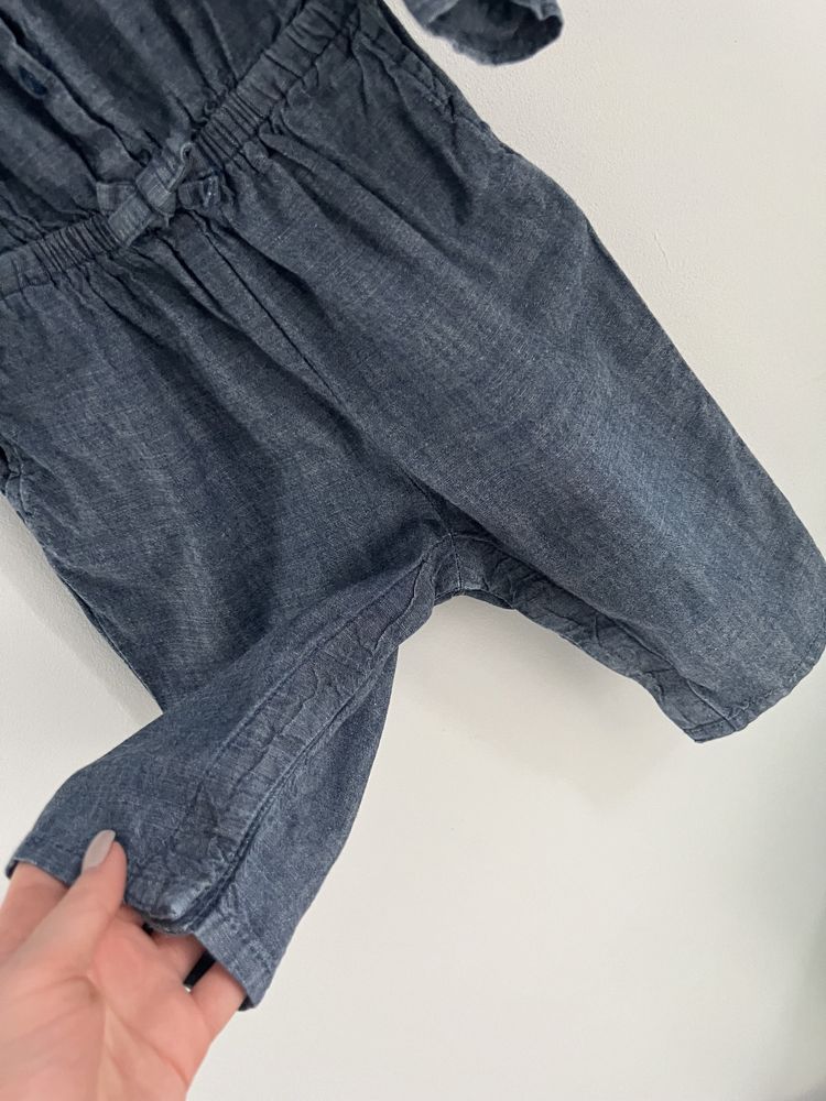 Kombinezon dziewczęcy BabyGap 6-12 mcy a’la jeans