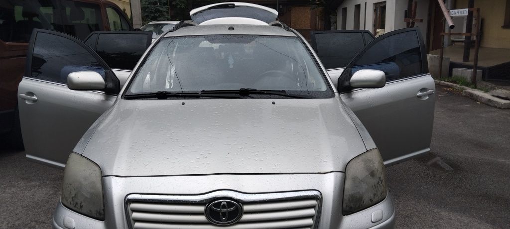 Toyota Avensis 2.0