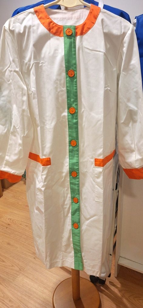 Saldos 2025 - Uniformes profissionais, camisas, batas, calças