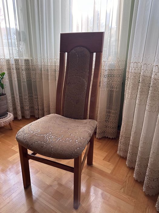 Krzesło drewniane (8sztuk)