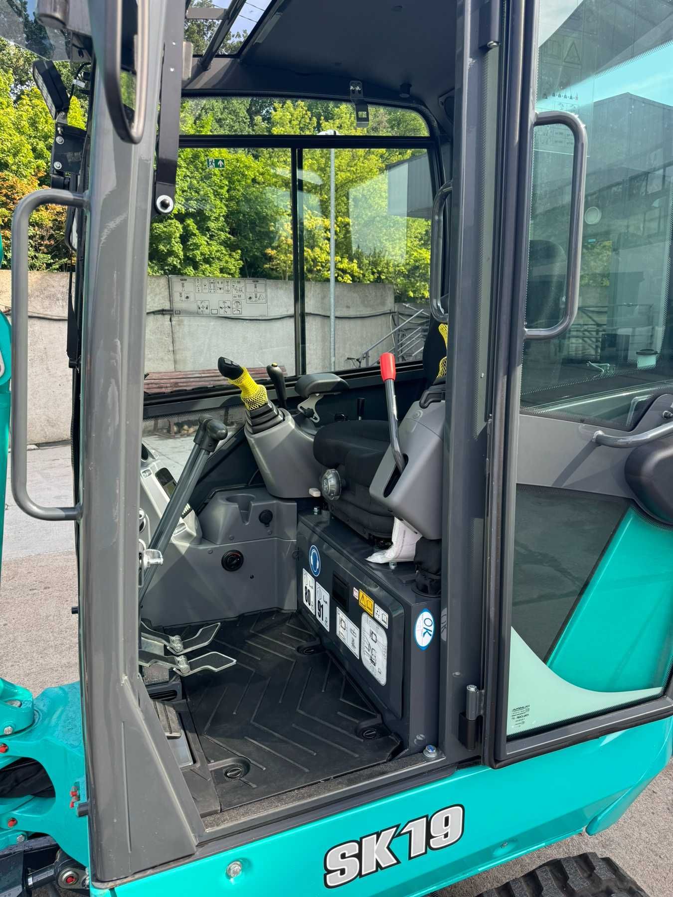 Новий міні екскаватор KOBELCO SK19 2 тони Японія JCB CAT KUBOTA