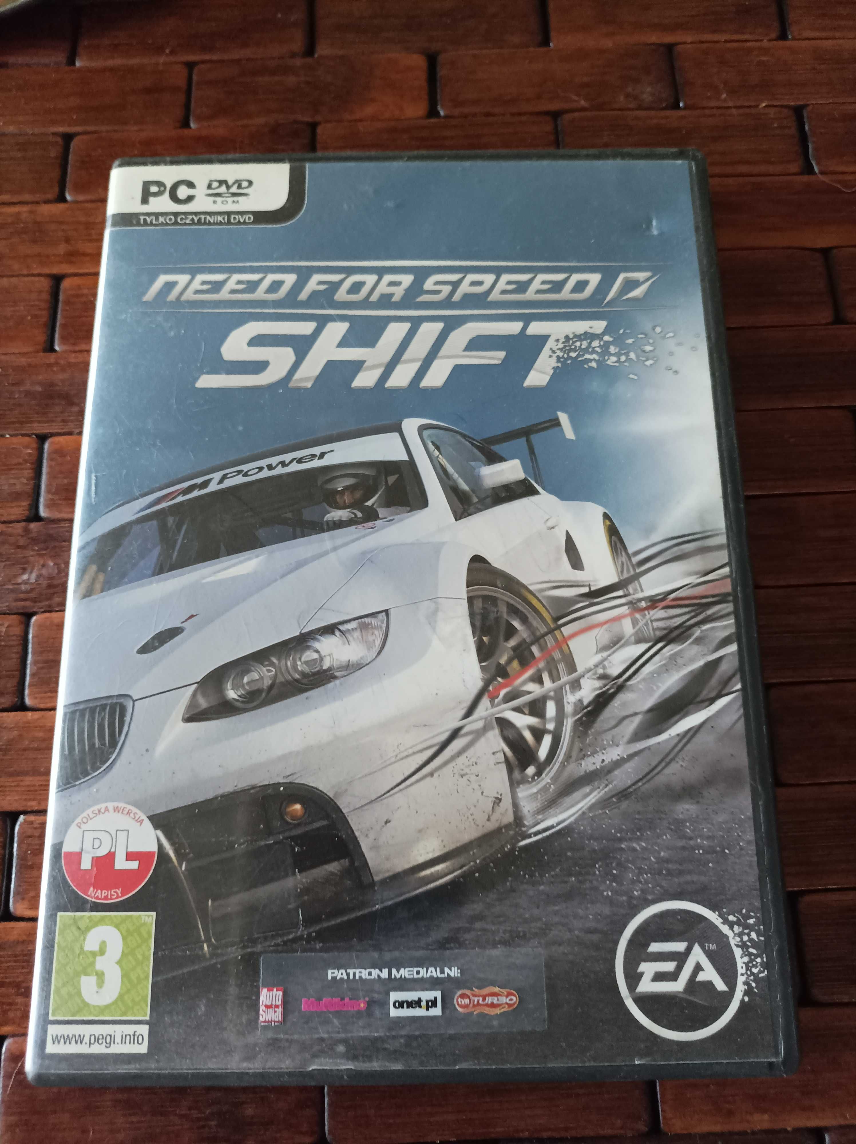 Stara gra komputerowa PC DVD need for speed shift z kluczem