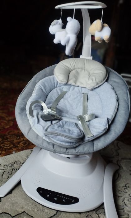 Заколисуючий центер Carello Adora