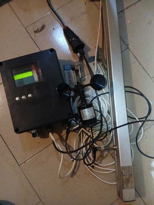 Zestaw solar tracker sterownik + krancowki + czujnik + silownik