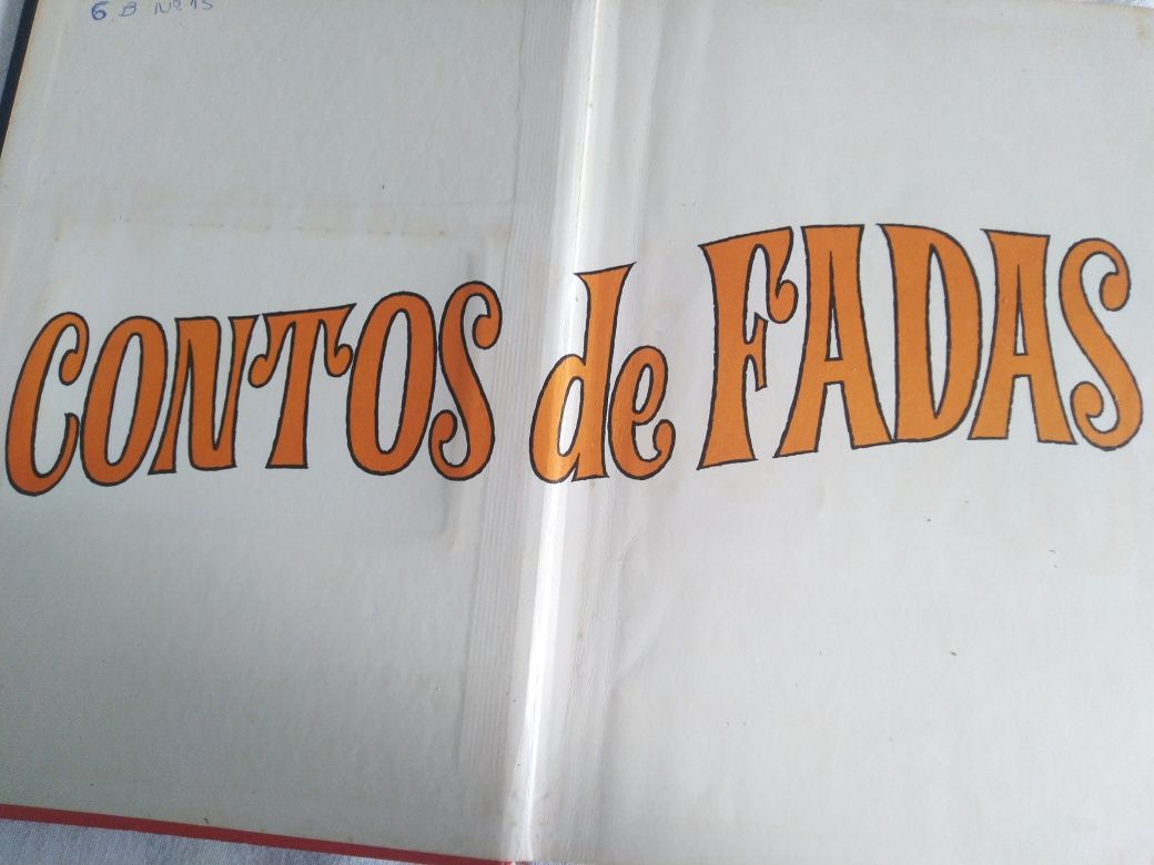 Livro infantil , Chapéuzinho Vermelho, dos Irmãos Grimm, antigo