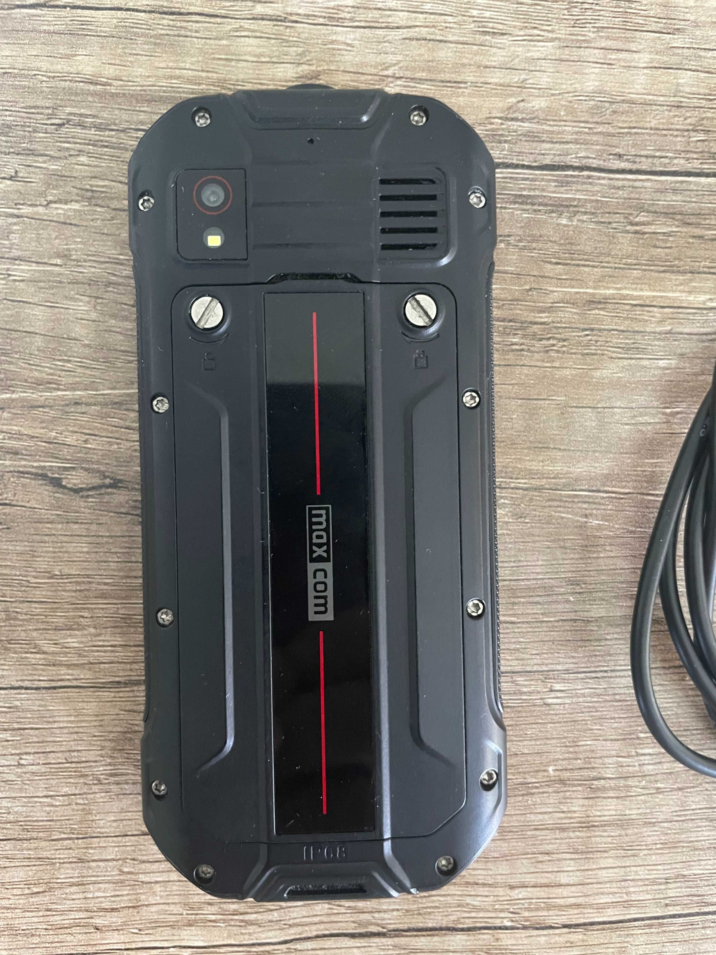 Telefon Maxcom z klawiaturą mm917