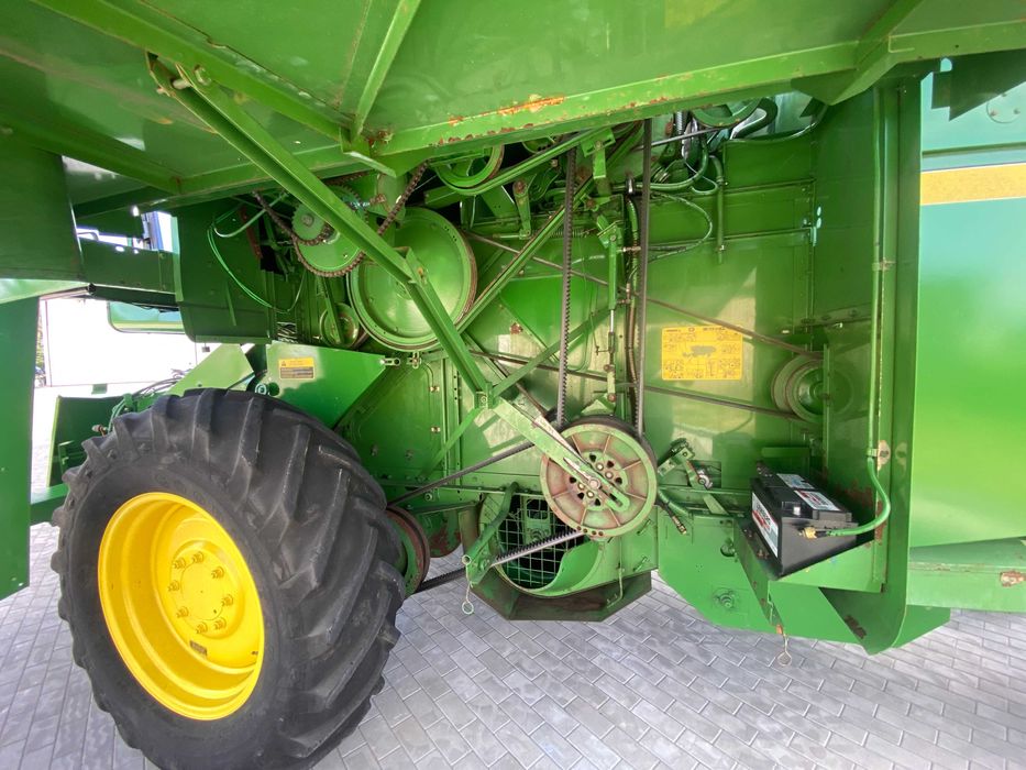 Комбайн John Deere 1055 3430 мот/год