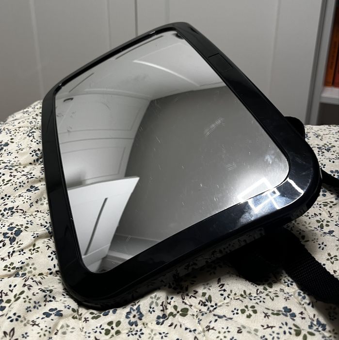 Lusterko do obserwacji dziecka