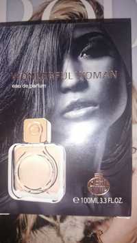 Woda perfumowana wonderful woman real time 100 ml