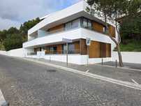 Apartamento T2  100m2 Sesimbra vista de mar .