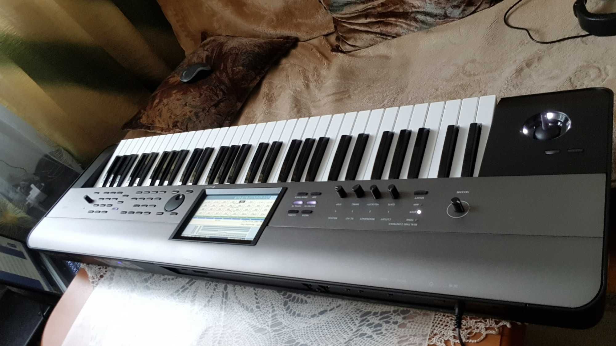 Syntezator KORG KROME 61EX