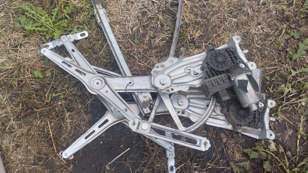 Запчастини Опель Астра G купе