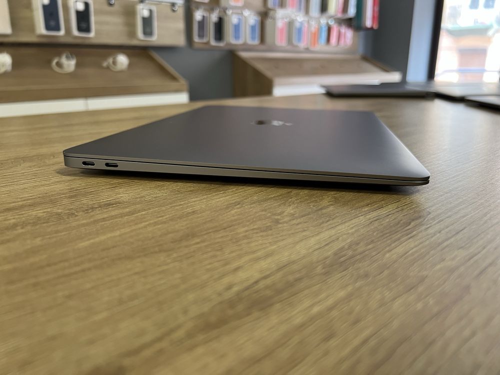 Ідеальний MacBook Air 13’ 2020 i3/8GB/128GB (SpaceGray) Без Блокувань