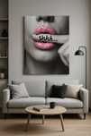 Obraz na płótnie 40x50 – styl glamour „Shhh” różowe usta