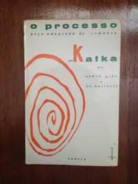 O Processo, peça adaptada do romance de Kafka
