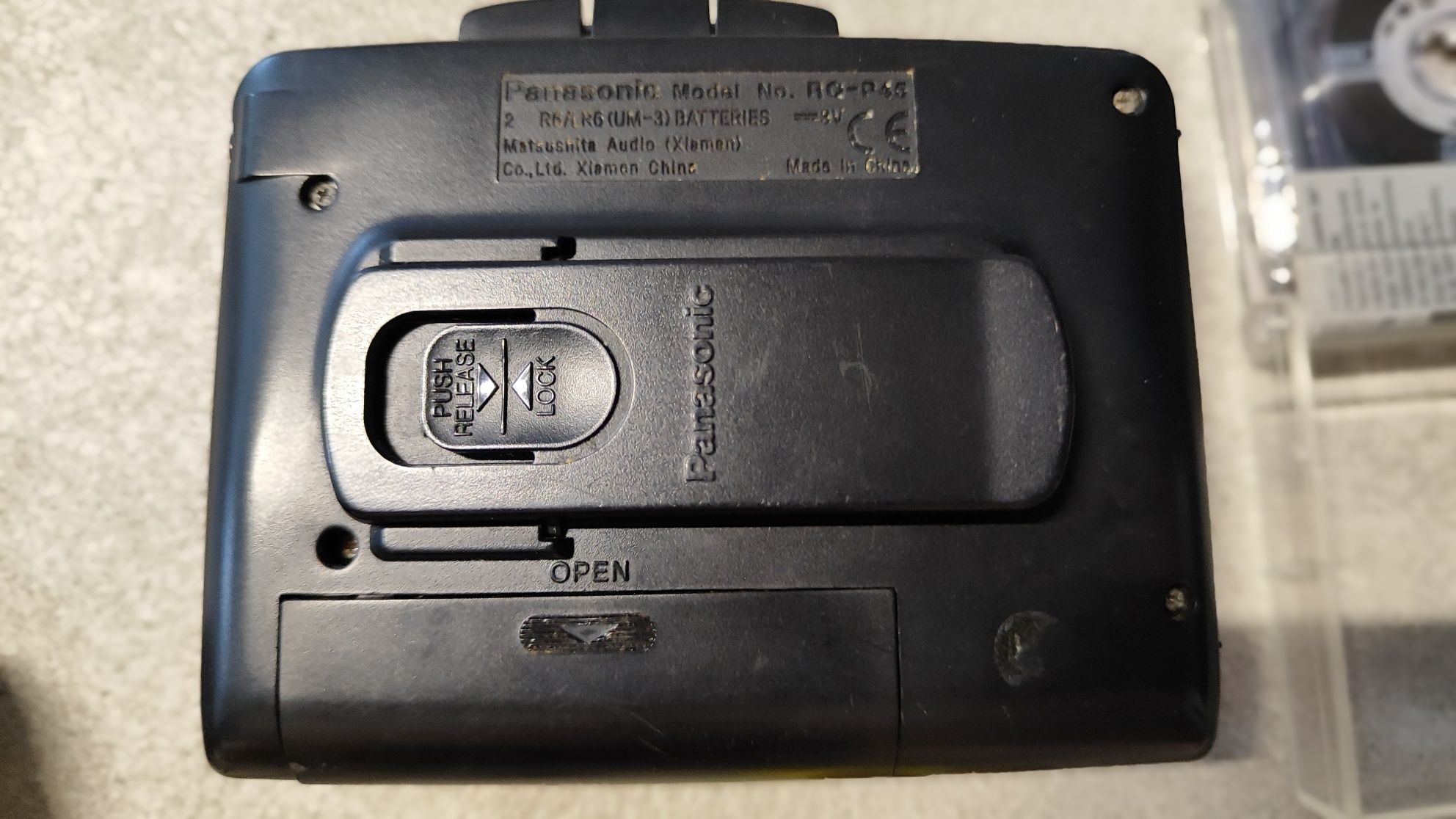Плеер кассетный аудио Panasonic RQ-P45 с наушниками и аудио кассетой