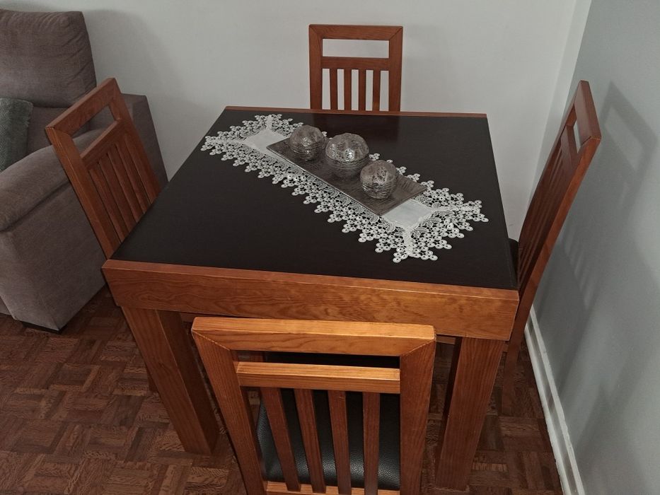 Conjuntos de sala  800 euro madeira puro