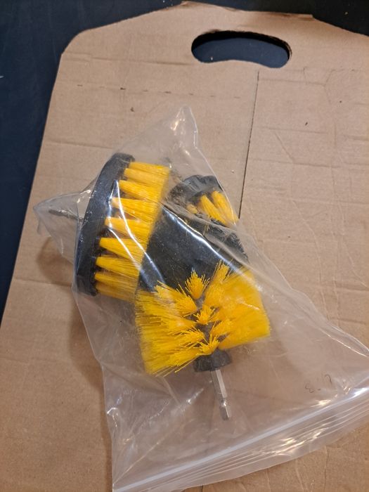 Szczotki na wkretarke Nowe komplet 3 sztuk