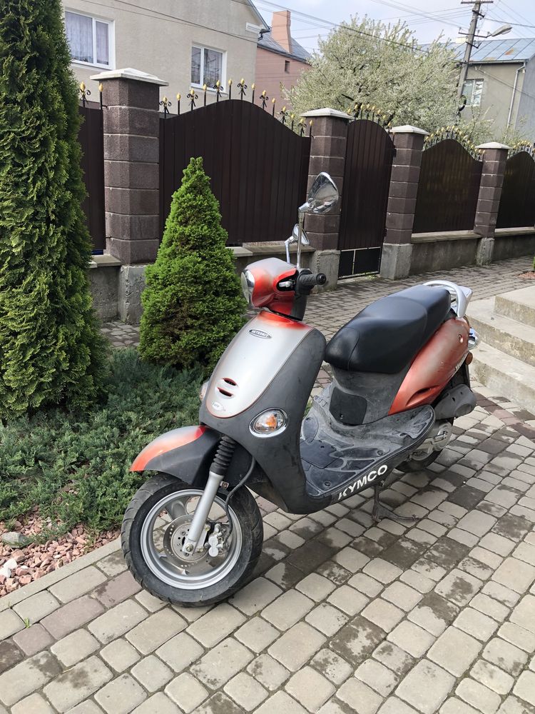 Скутер Kymco Yup50