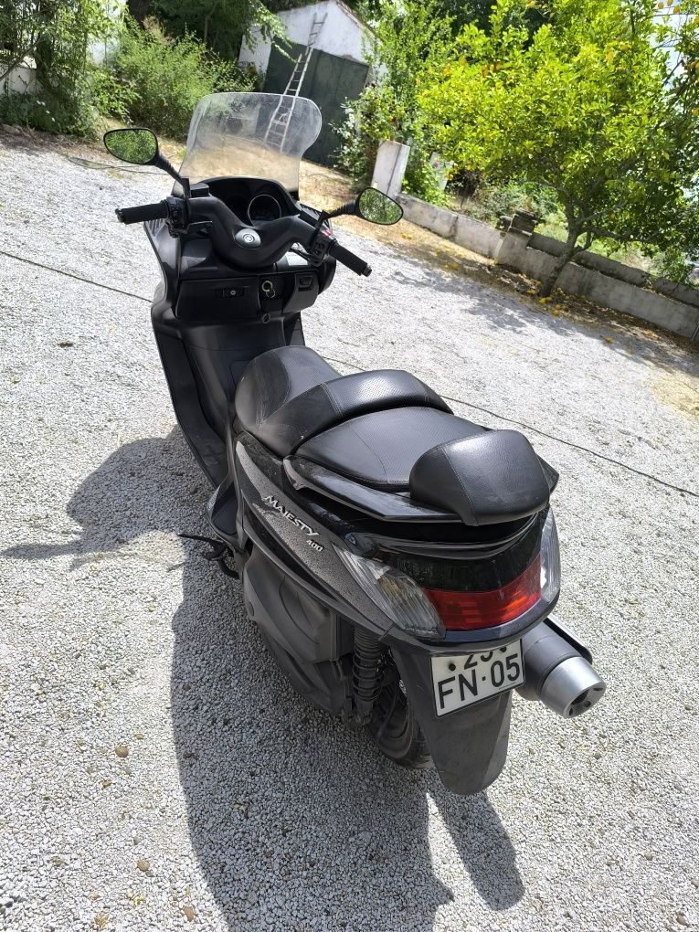 Yamaha magesty 400 abs