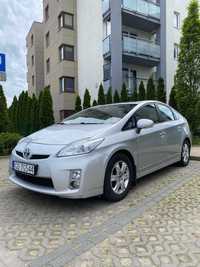 Samochod Toyota Prius 30