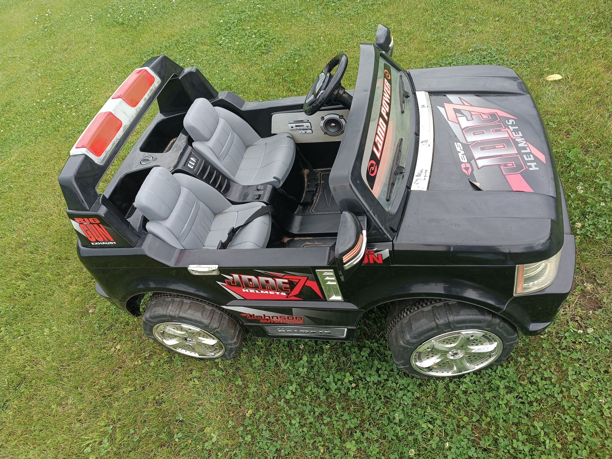 Autko elektryczne Jeep
