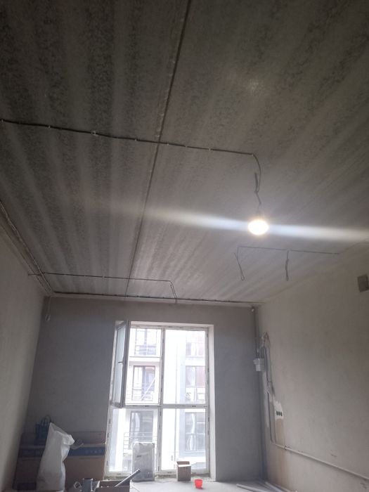 Студія з початковим ремонтом! Газ! Котел!