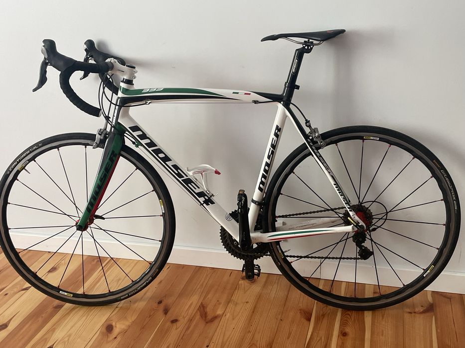 Rower szosa, szosowy, karbon 56 MOSER / ultegra