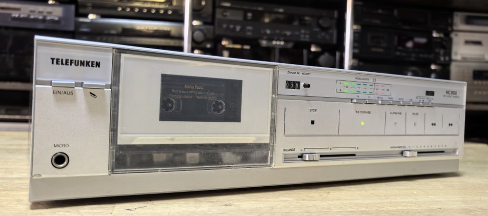 Касетний програвач Telefunken HC800