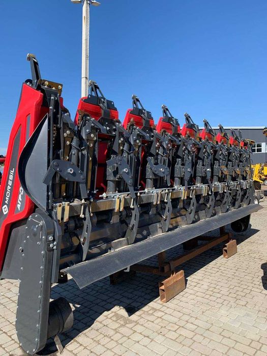 Жниварка для збирання кукурудзи від MORESIL MR 800