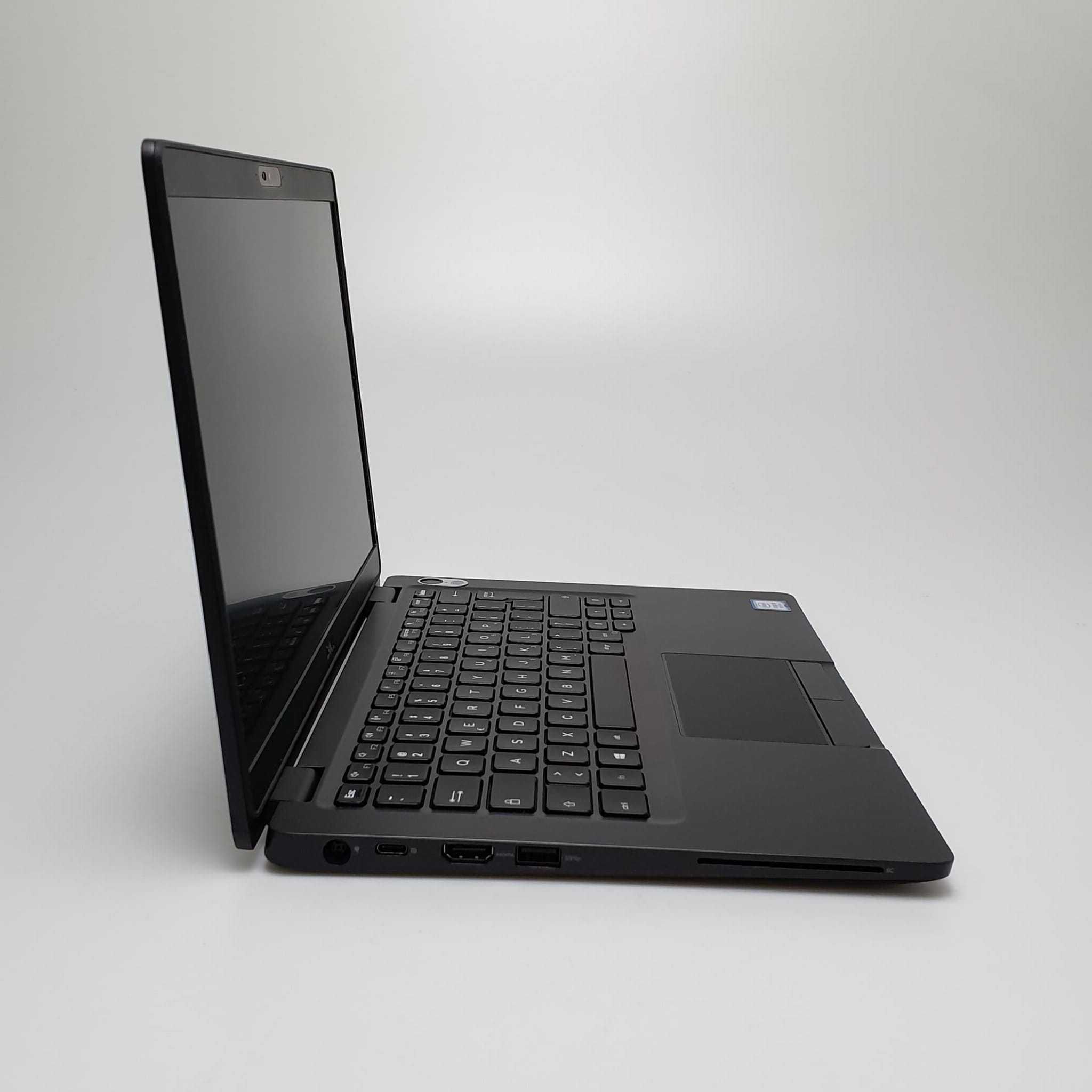 Dell Latitude 5300 / i5-8365U / 16GB Ram / 256GB SSD / Windows 11