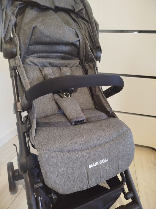 Maxi Cosi wózek spacerówka walizka Lara 2 szary