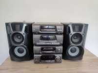 Wieża Technics EH500 z kolumnami SB EH600