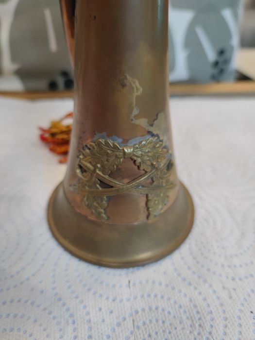 Trąbka wojskowa sygnałówka Francja