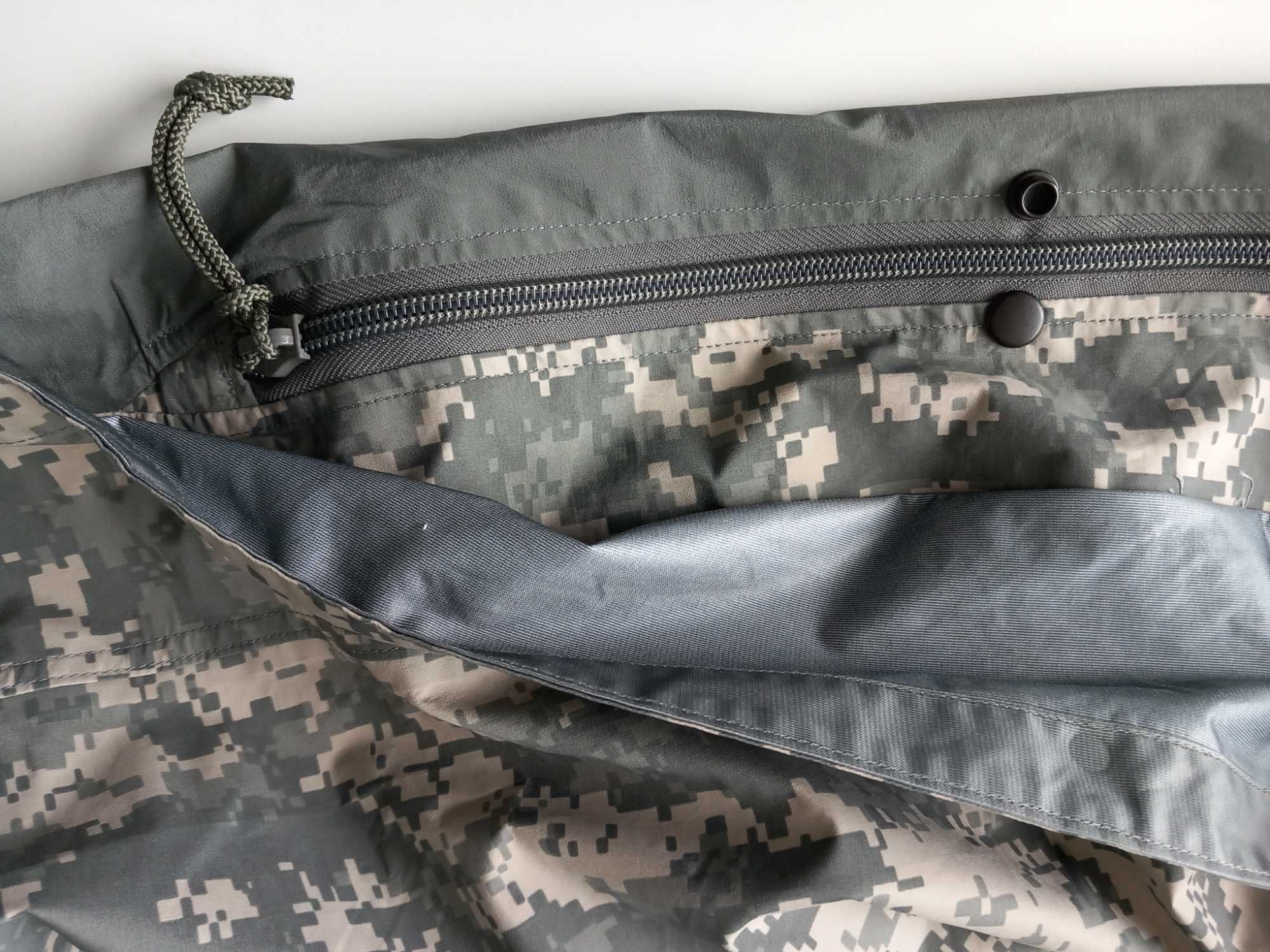Oryginalny pokrowiec na śpiwór US Army (IMSS Bivy). Nowy. Made in USA.