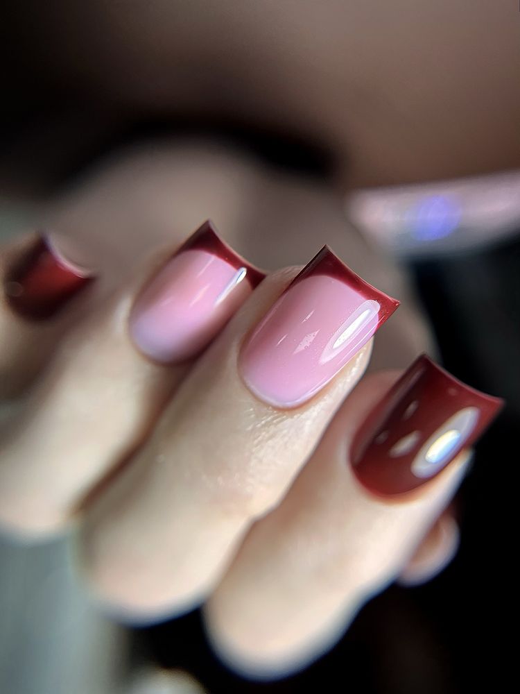 Manicure i pedicure, przedłużanie paznokci