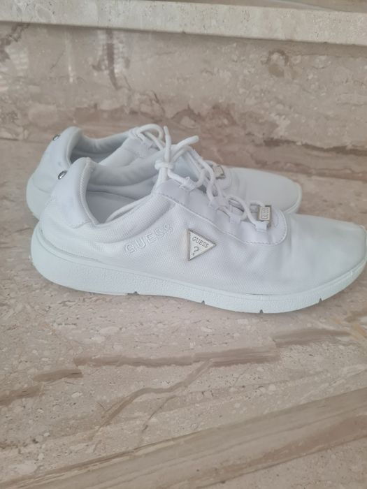 Buty białe GUESS sportowe