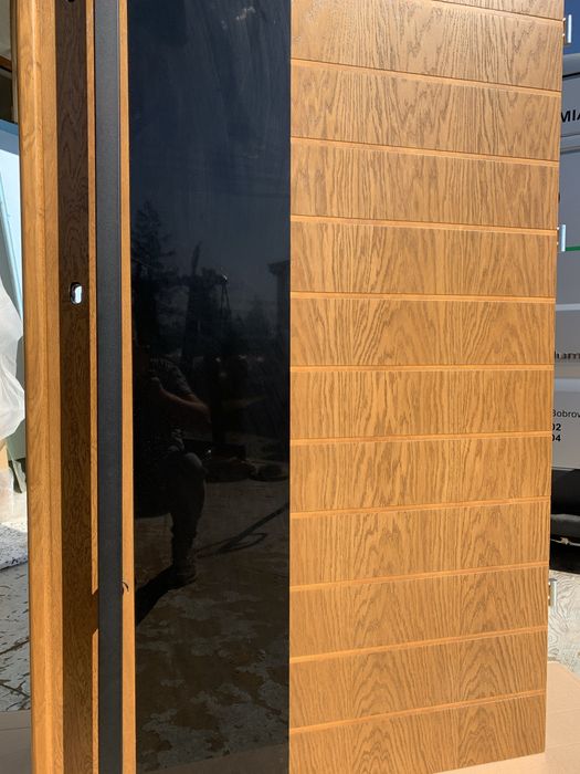 Drzwi zewnętrzne drewniane Dwuskrzydłowe NA każdy wymiar Czarna szyba