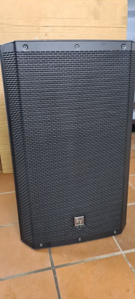 EV electro voice ZLX-15P kolumna aktywna