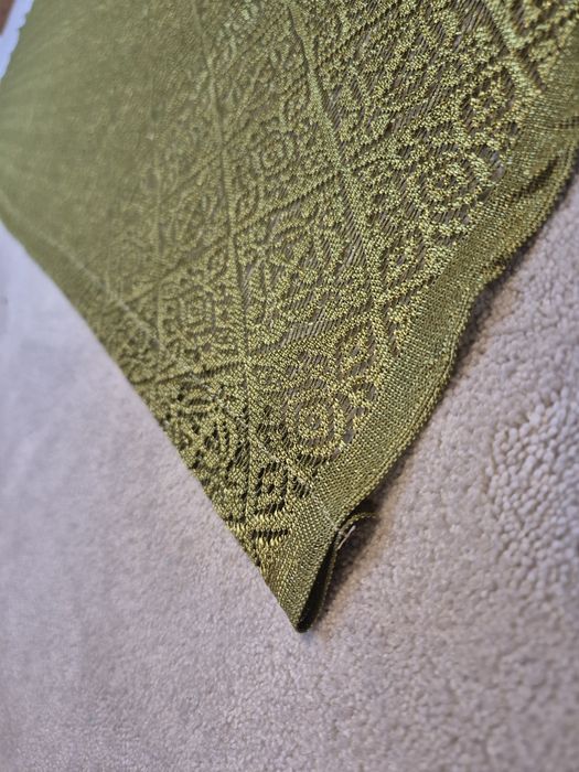 Zielona koronkowa zazdrostka firanka