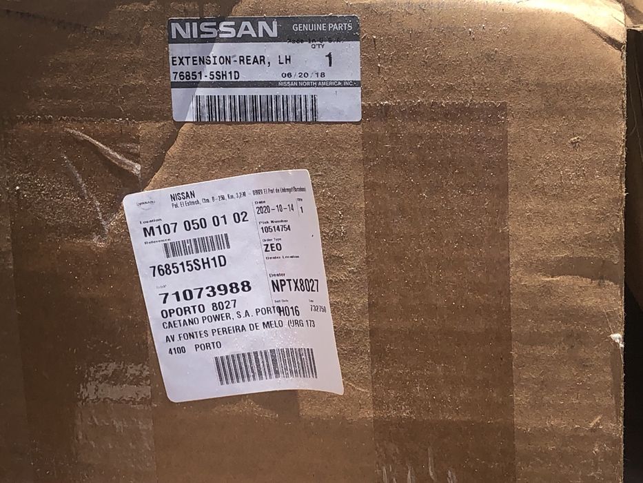 Embaladeira esquerda nova Nissan Leaf ZE1