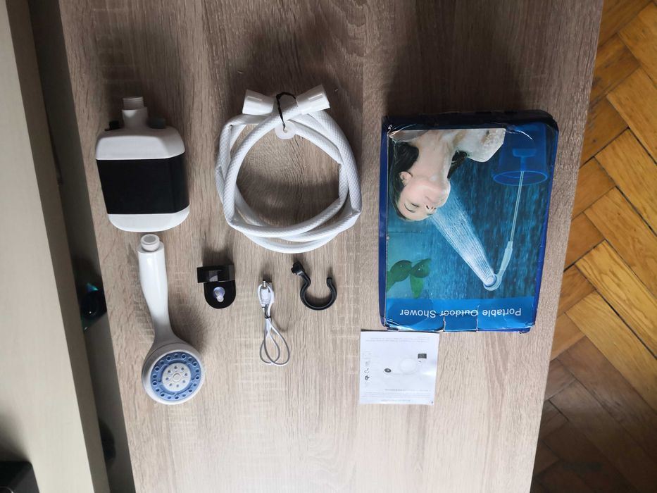 Prysznic kempingowy zewnętrzny ładowany na USB