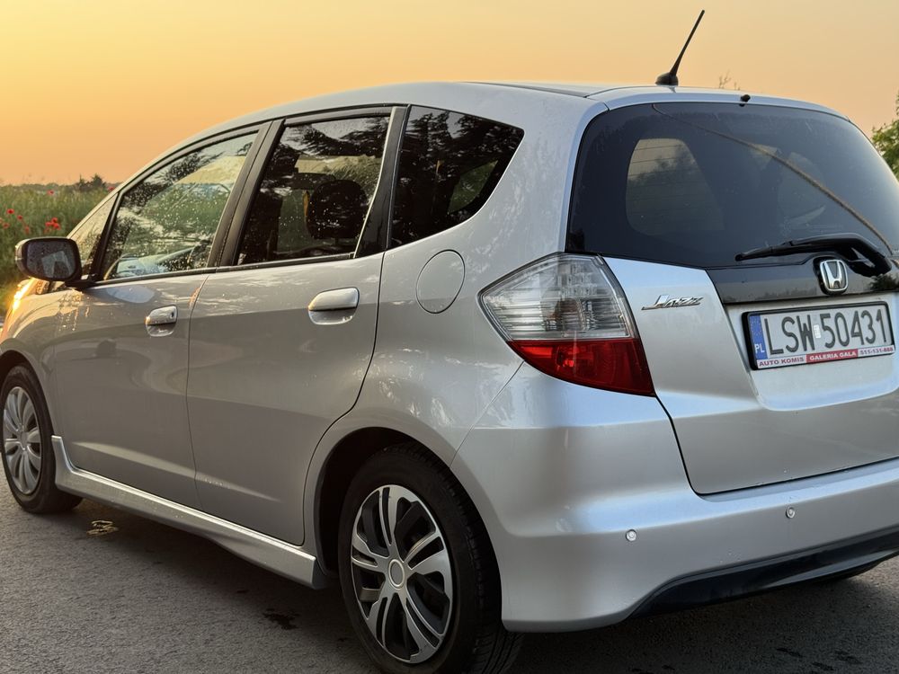 Honda jazz III automat gaz stan bdb