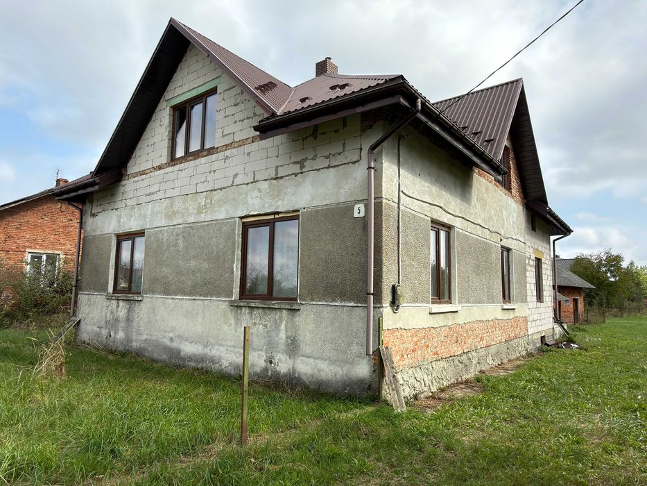 Продається будинок у с. Миртюки, Стрийський р-н з 15 сот.землі